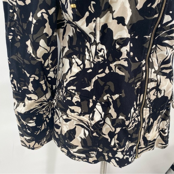 St. John Printed Zip Up Lightweight Jacket 6 - Picture 5 of 11